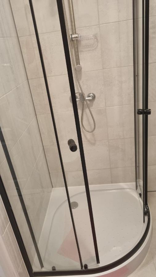 Etna 3 Dom Z Parkingiem Rzeszow Morgowa Apartment Ngoại thất bức ảnh