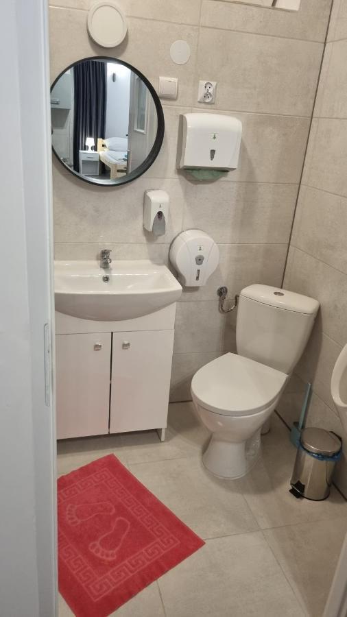 Etna 3 Dom Z Parkingiem Rzeszow Morgowa Apartment Ngoại thất bức ảnh